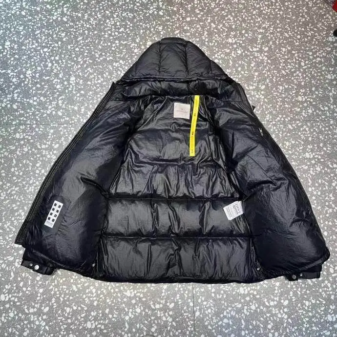 Moncler sz1-5 24cx28 (6)